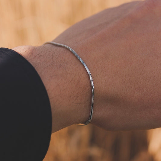 Herrenarmband 316L Stainless Steel, Silber, mnimalistisches Gesign, Handgelenk AURELL