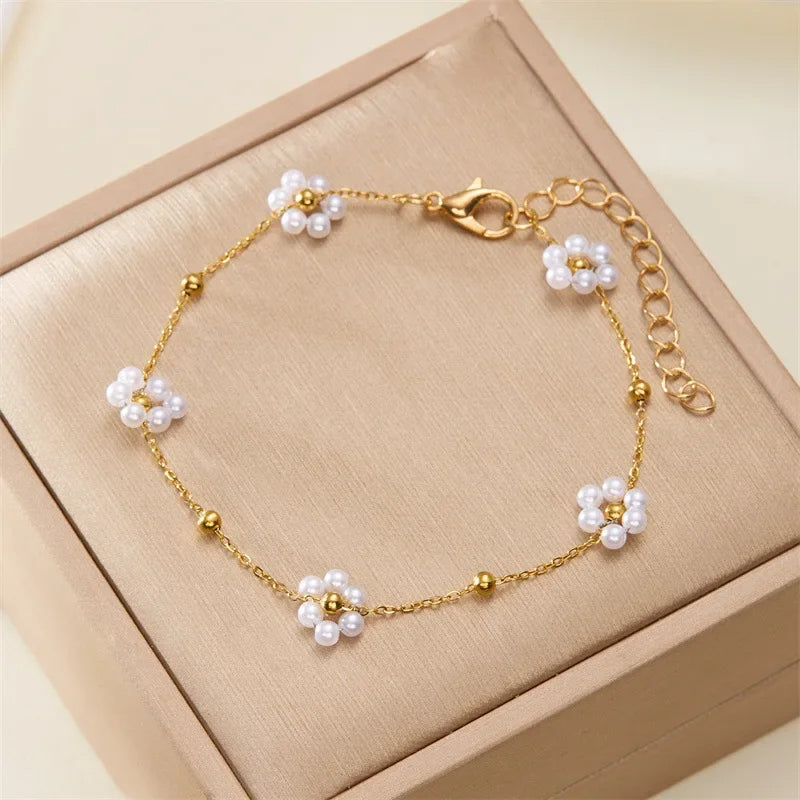 Perlenblumen-Halskette Armband